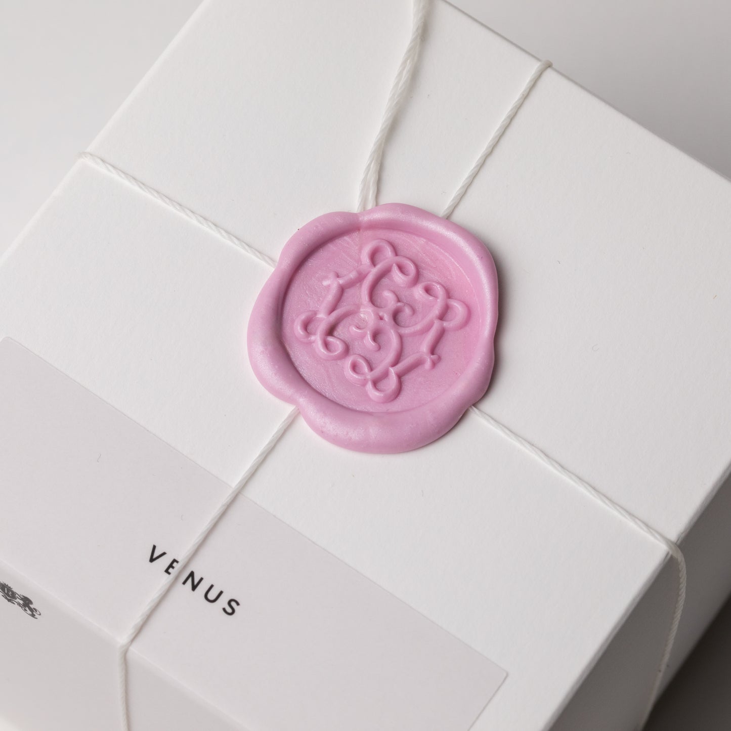VENUS ｜ウーマン [BOX]